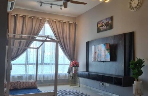 Kempas Apartamento | Alchemy Guesthouse D'summit Residence with Netflix