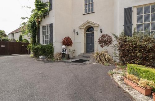Alcombe Casa | Alcombe House