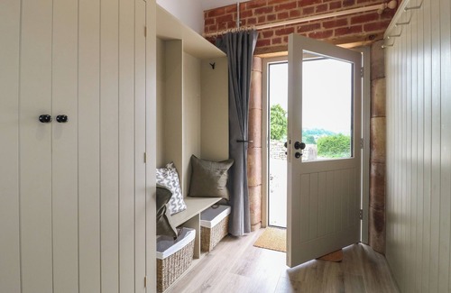 Crich Casa | ALDER COTTAGE - FOLD YARDS, romantic, with open fire in Alderwasley