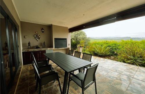 Dragon Peaks Casa | Aleah, Cathkin Estates by Euphoric Leisure
