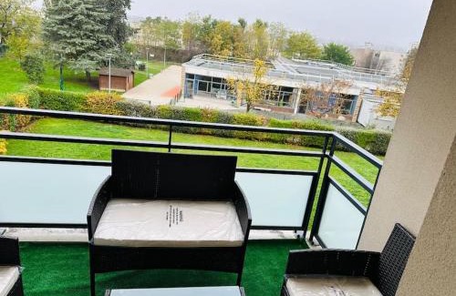 Fresnes Apartamento | ALEJÒ-HOME, Séjour apaisant!