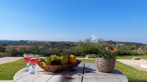 Mantzavinata Villa | Alekos Beach Houses-Profilio's Villas
