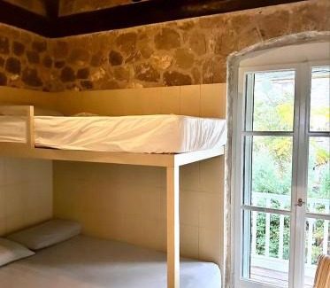 Polidrosos Casa | Alemarni Parnassos