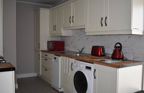 Leixlip Cabaña | Alensgrove Cottages No. 06