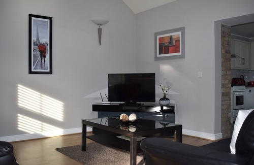 Leixlip Cabaña | Alensgrove Cottages No. 07