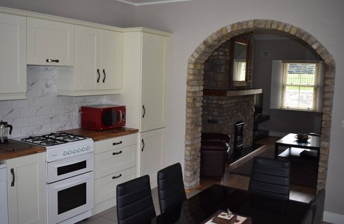 Leixlip Cabaña | Alensgrove Cottages No. 10
