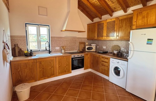 Santiago do Cacem Cabaña | Alentejo Coast Country House