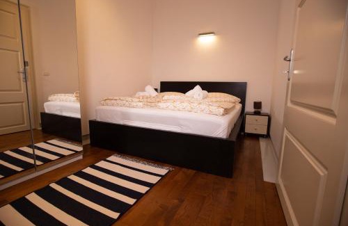 Old City Apartamento | Alessia Apartment in the Old Town