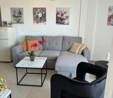 Larnaca City Centre Apartamento | Alex Beach Apartment 203
