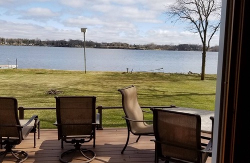Farwell Cabina | Alexandria area lake home is ready for summer or winter adventure.