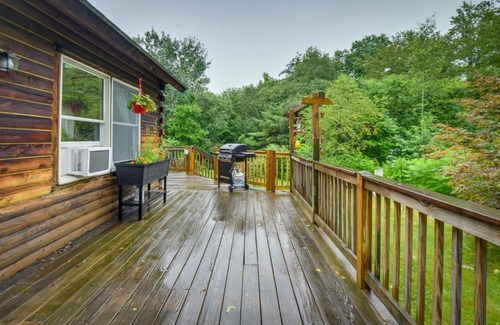 Alexandria Casa | Alexandria Cabin with Patio, Grill and Deck