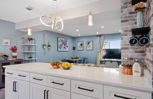 Potomac West Casa | Alexandria Old Town home-walking distance to Metro