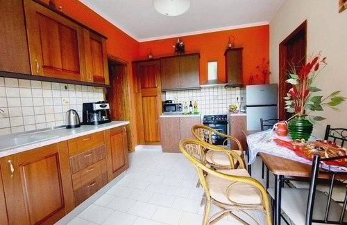 Ipsos Apartamento | Alexandros 1 by Frangki