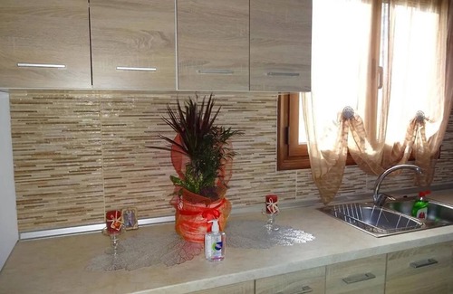 Ipsos Apartamento | Alexandros 1 by Frangki