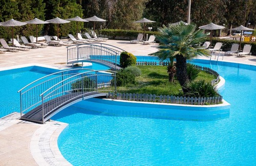 Aristotelis Complejo | Alexandros Palace
