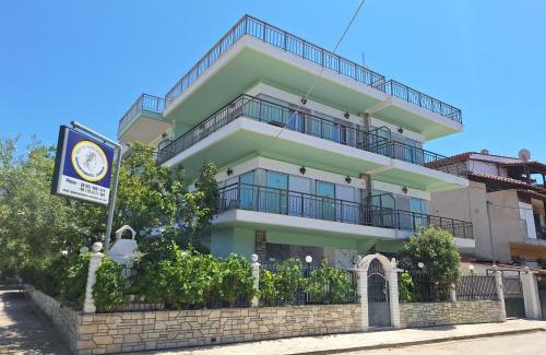 Paralia Dionysiou Apartamento | Alexias