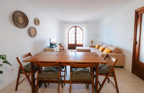 Praia de Santa Cruz Apartamento | Alfaiate Beach House