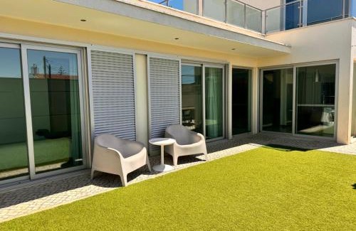 Alfarim Casa | Alfarim House - close to Meco beach and Sesimbra