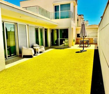 Alfarim Casa | Alfarim House - close to Meco beach and Sesimbra