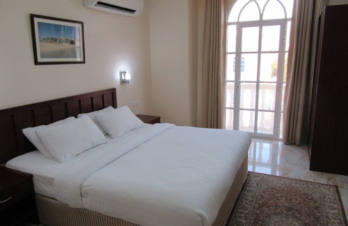 Al Ghubrah Ash Shamaliyyah Hotel | Alferdous Hotel Apartments