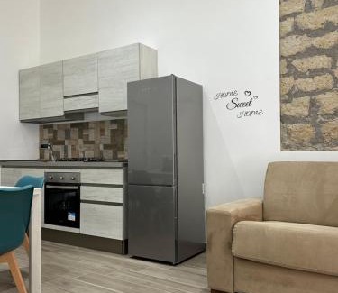 Naples City Centre Apartamento | Alfondaco14