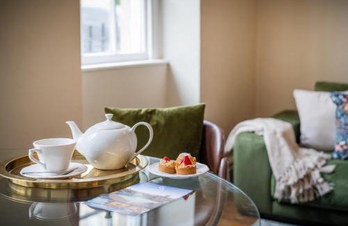 Upper Town Casa | Alfred Apartment - Beautiful Central Bath Location