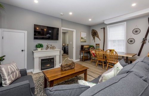 Barrie Casa | Alfred house main- luxury farmhouse theme. Private