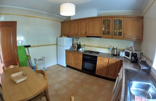 Pera Chalet De Esquí | Algarve, 4 Bedrooms Independent House, Pêra