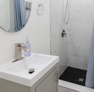 Alhambra Apartamento | Alhambra 5 Unit Apartment Complex!