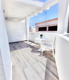 Alhaurín de la Torre Casa | Alhattic Rooms