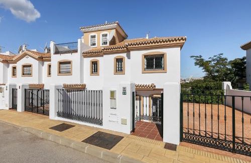 Alhaurín el Grande Villa | Alhaurín Villa with Terrace