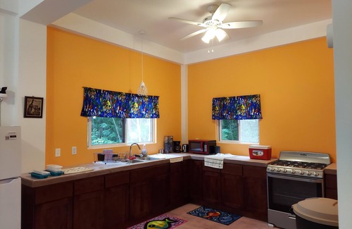 Corozal Casa | Alibaba's Getaway