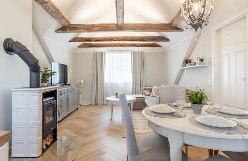Parnu Apartamento | Alice Backyard-Holiday home and Spa