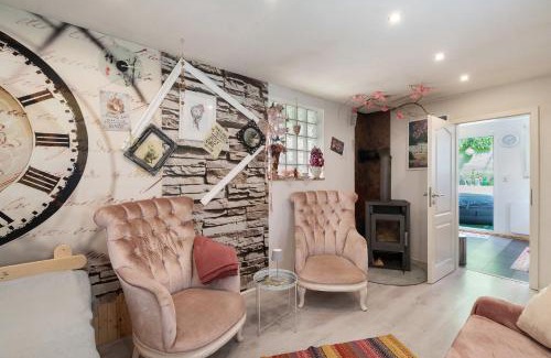 Muhlbach Apartamento | Alice im Wunderland