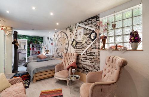 Muhlbach Apartamento | Alice im Wunderland