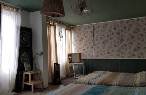 Aewol Casa | Alice In Urban