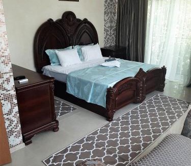 Odessa Hotel | Alice Place Hotel