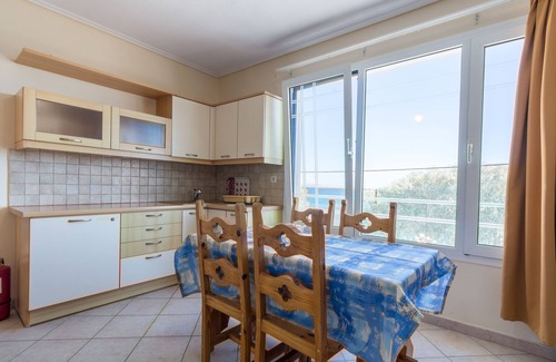 Paralia Agias Fotinis Casa | Aliki Studios