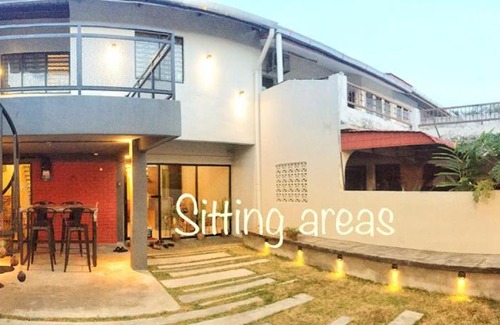 Taman Kota Laksamana Casa | Alimama Guesthouse Melaka with Balcony