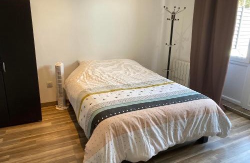 Bourg-en-Bresse Apartamento | Alimentec - Clinique Convert - Calme - Parking privé -Terrasse Privée