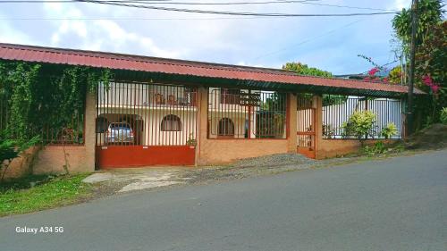 La Fortuna Apartamento | Alinas House