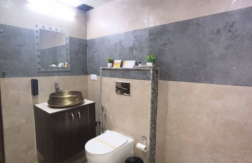 Naddi Hotel | Aliza Inn and Suites