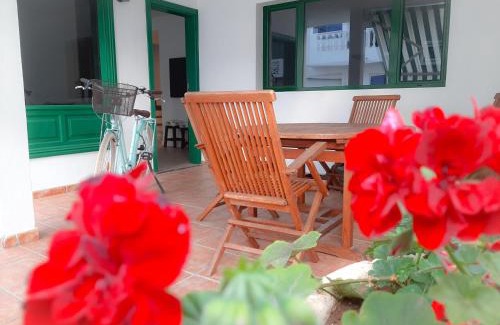 Playa Honda Casa | ALIZUTH HOME
