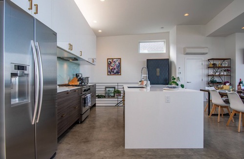 North Admiral Casa | Alki Beach House with Sweeping Sea & Mountain Views