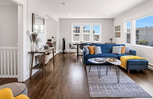 Alki Casa | Alki/Perfect Location/FAST WiFi/Steps to Beach