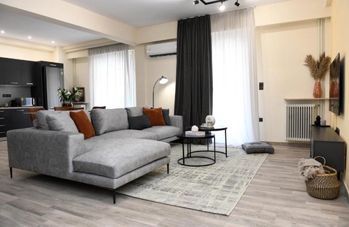Ampelokipoi Apartamento | Alkmini Apartment