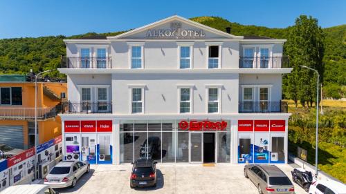 Sakës Hotel | Alko Hotel Bushat