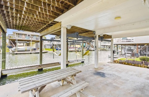 Isla Del Sol Casa | All Day Bay Dream | Canal Front with Dock!