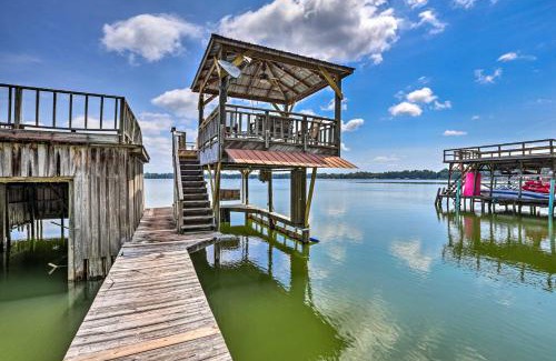 Madison Casa | All Decked Out Home on Cherry Lake with Dock!