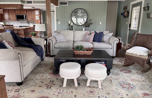 Coldspring Casa | All Decked Out on Beautiful Lake Livingston